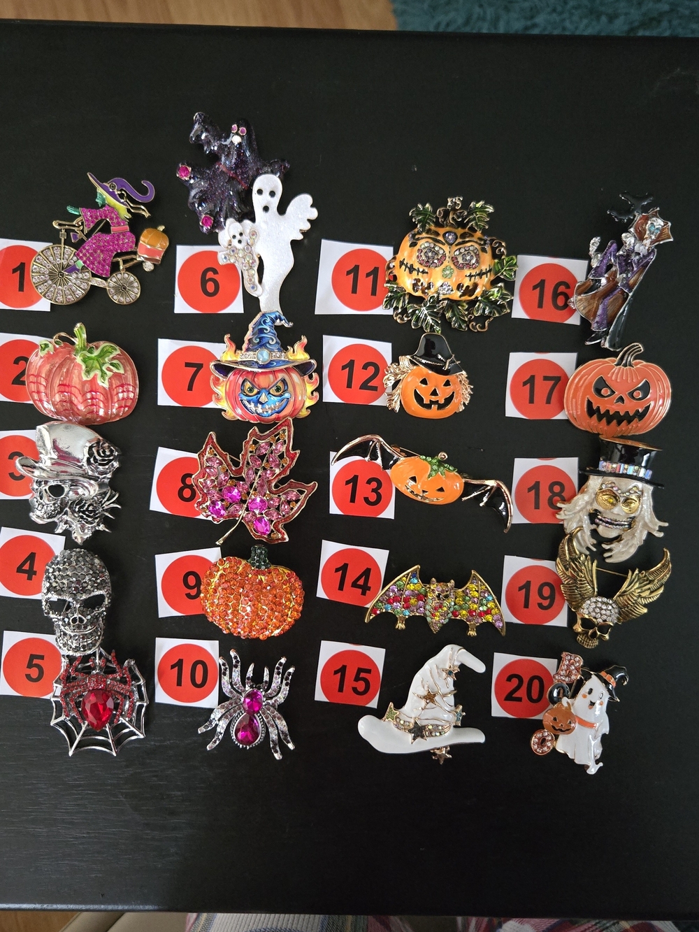 Halloween BROOCHES / PINS🎃Choose(3)for $25🎃NEW